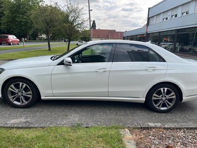Mercedes-Benz E 220 CDI Limousine BlueEfficiency Avantgarde LH