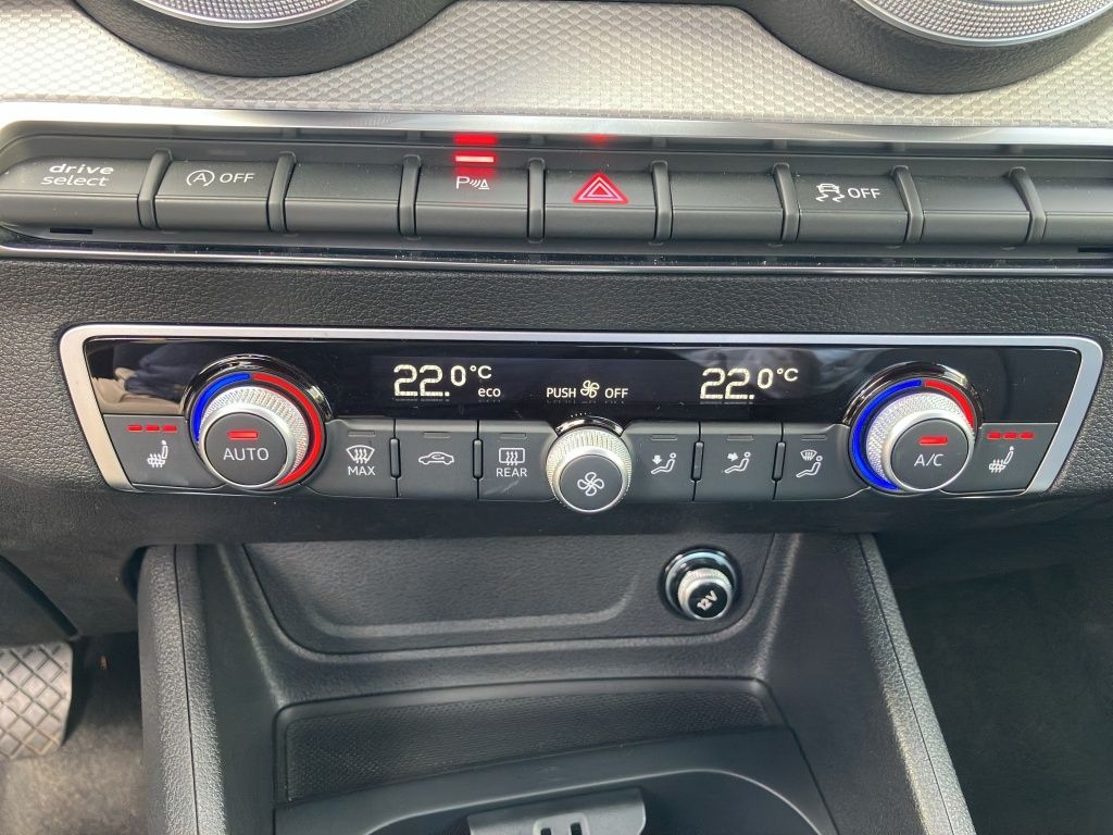 Fahrzeugabbildung Audi Q2 35 1.5 TFSI S line *MATRIX-LED*KAMERA*ACC*