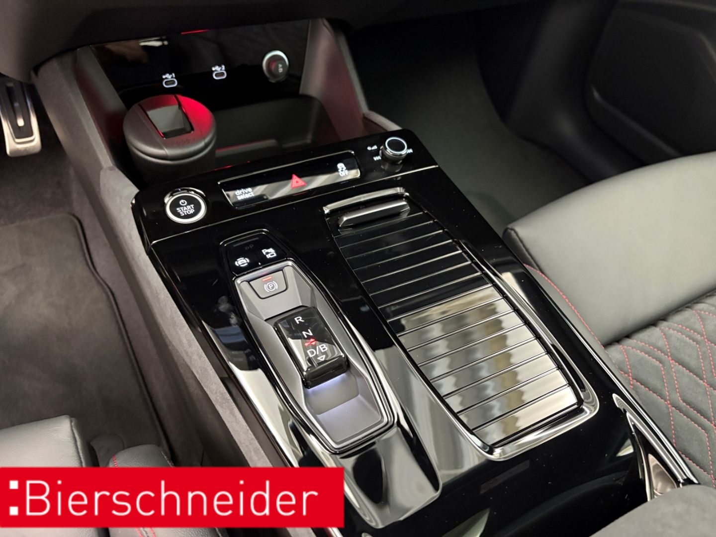 Audi Q6 e-tron - Bild 15