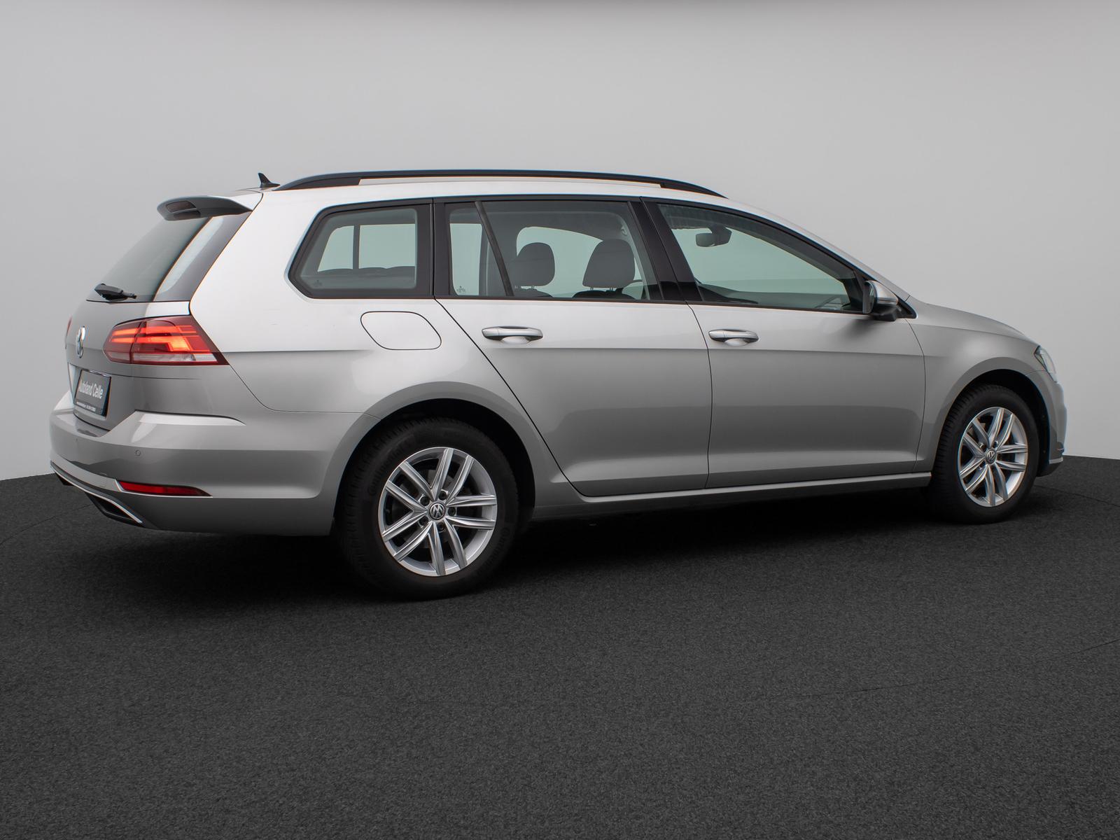 Volkswagen Golf VII Variant Comfortline Navi PDC Standheiz