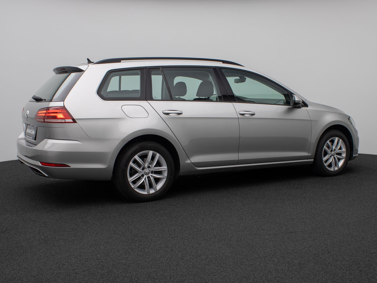 Fahrzeugabbildung Volkswagen Golf VII Variant Comfortline Navi PDC Standheiz
