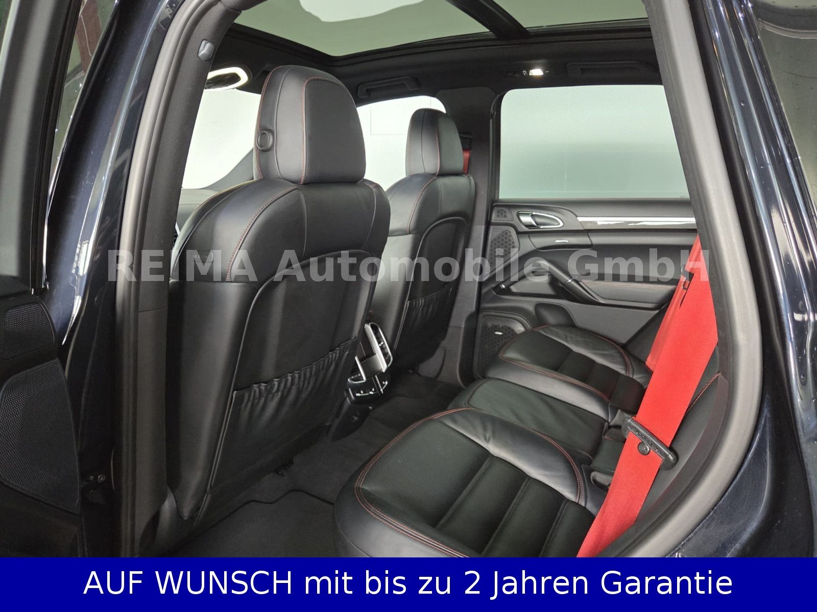 Fahrzeugabbildung Porsche Cayenne S E-Hybrid, Chrono, Pano, LED