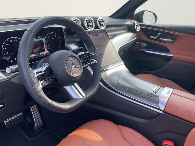 Mercedes-Benz GLC 300 4-Matic+HUD+Pano+Digital Light+Burmester