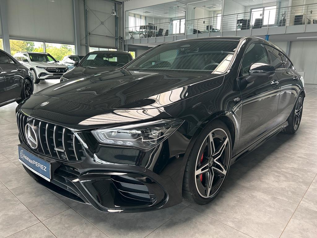 Mercedes-Benz CLA 45 AMG Shooting Brake