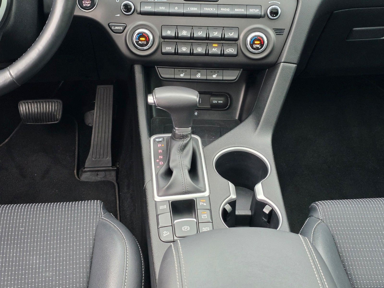 Fahrzeugabbildung Kia Sportage 1.6 T-GDI DCT 2WD Spirit