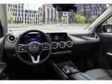Mercedes-Benz EQA 250 Progressive Advanced+ AHK Distr. LED Pan - schwarze Mercedes-Benz EQA