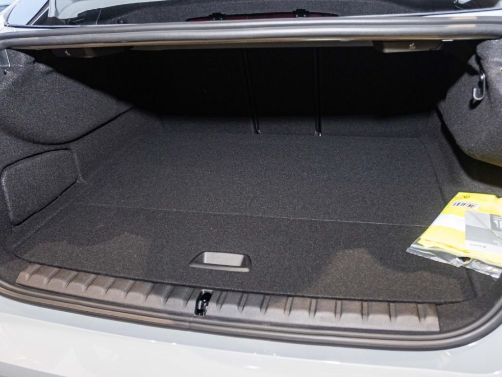 BMW 220 - Bild 13