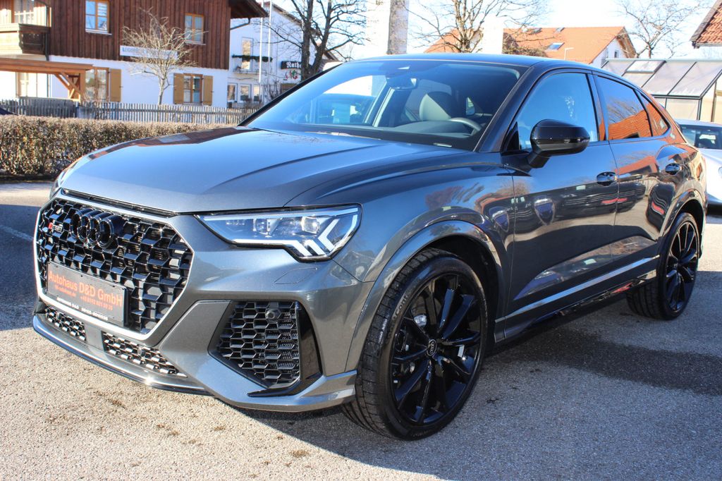 Audi RSQ3