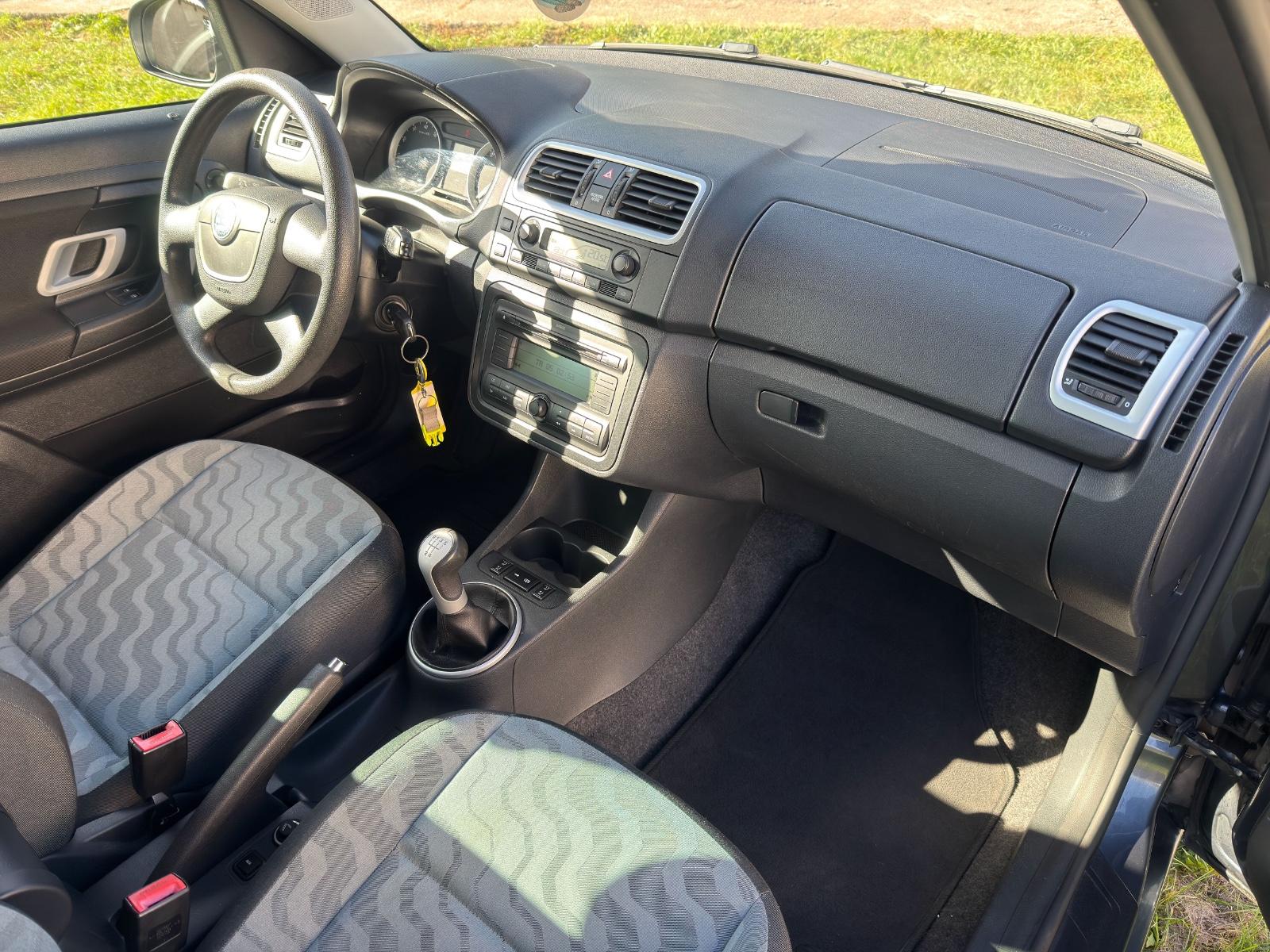 Skoda Roomster 2009 — photo 9