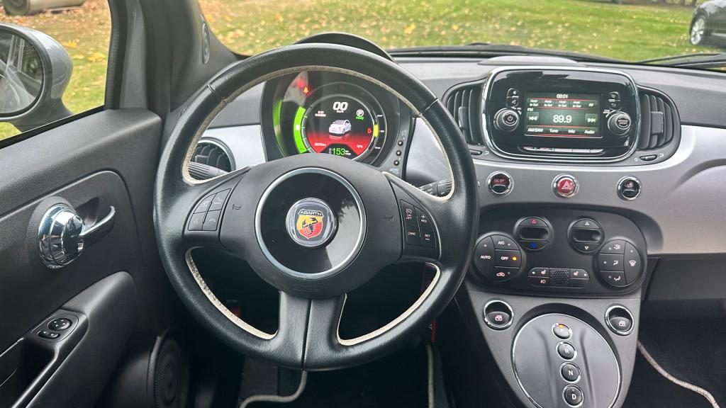 Fiat 500e Abarth California Klima+Navi+Ganzjahr+SH+FS