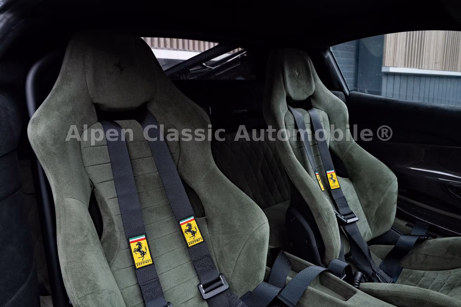 Ferrari 488 Pista Coupé Tailor Made LIFT, CARBON, CAMERA