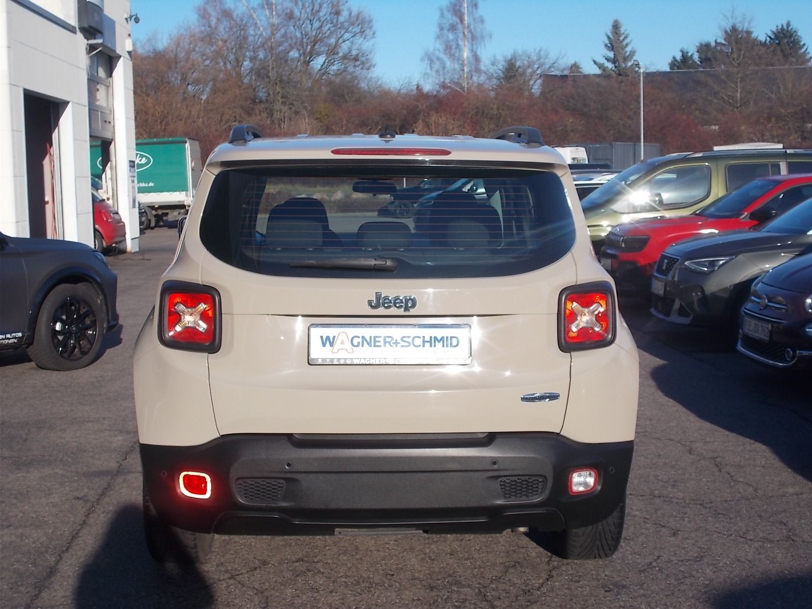 Fahrzeugabbildung Jeep Renegade Longitude 1,4 MultiAir 4x2 NAVI + SHZ