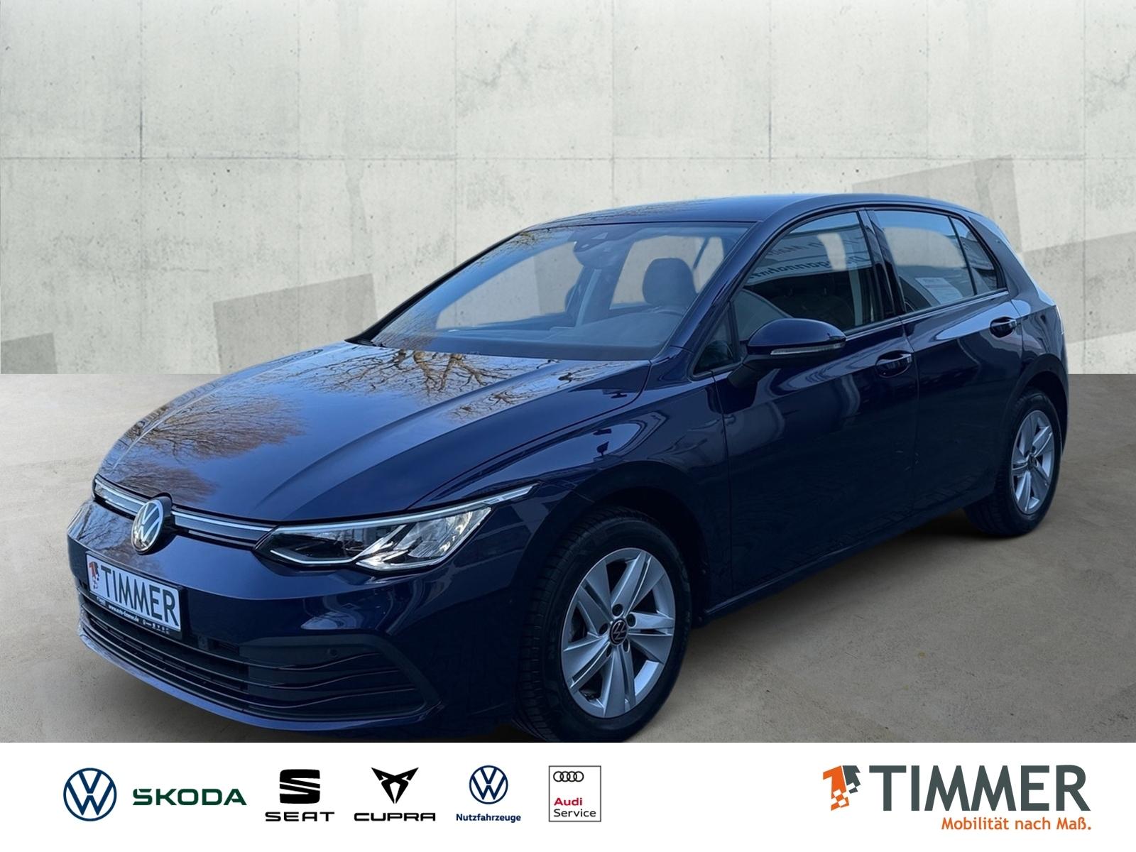 Volkswagen Golf VIII 1.5 eTSI DSG LIFE +LED +ACC +APP +NAVI