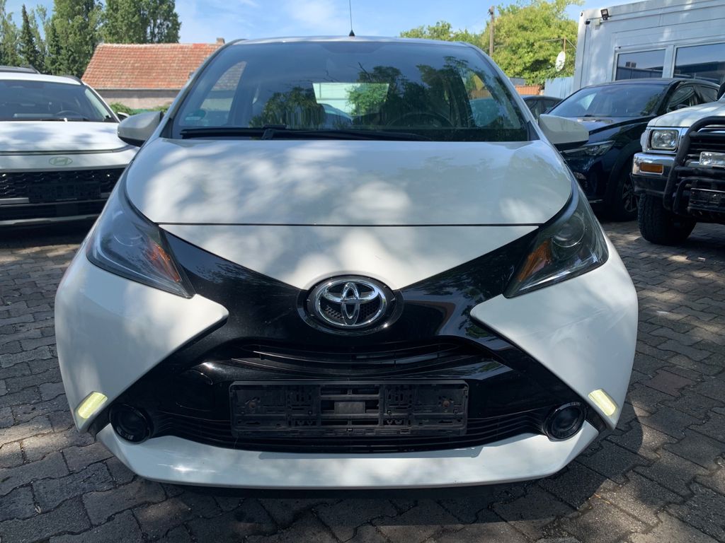 Toyota Aygo (X)