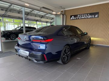 BMW 740 - 8
