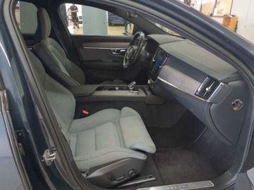 Volvo V90 - 8