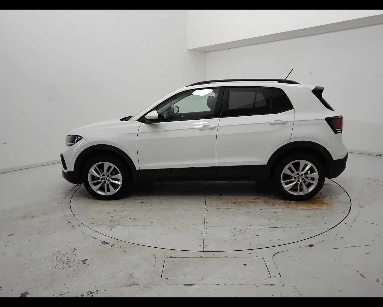 Volkswagen VOLKSWAGEN T-Cross 2024 - T-Cross 1.0 tsi Editio imagem 3