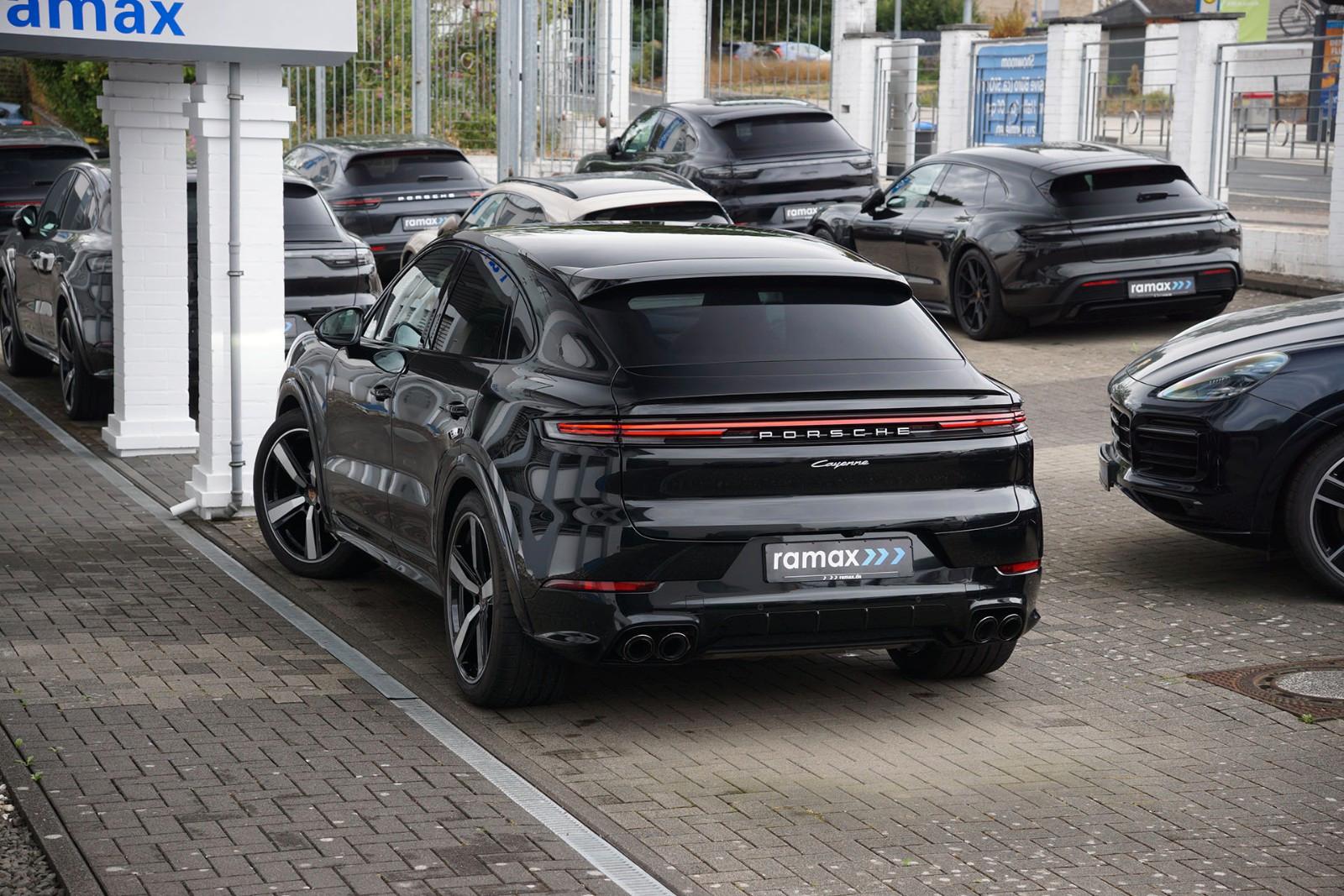 Porsche Cayenne Coupe SPORTDESIGN-INNO-LUFTF.-22"-BEIGE