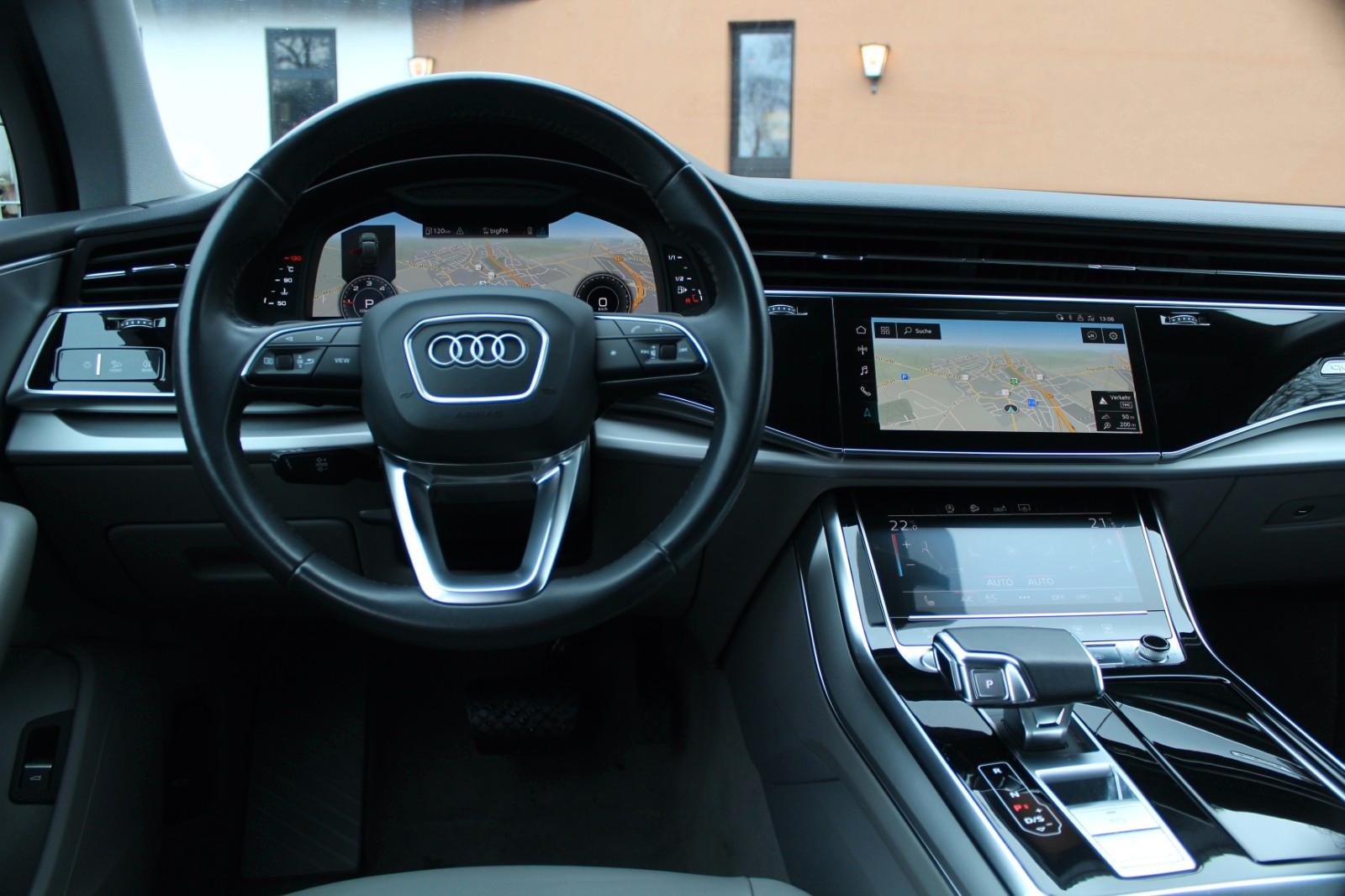 Audi Q7 1.HAND! °FACELIFT° LEDER KAMERA VIRTUAL SOUND