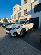 Peugeot 5008 Allure /7-SITZER  Perlmuttwei... - Peugeot 5008 in Gelsenkirchen