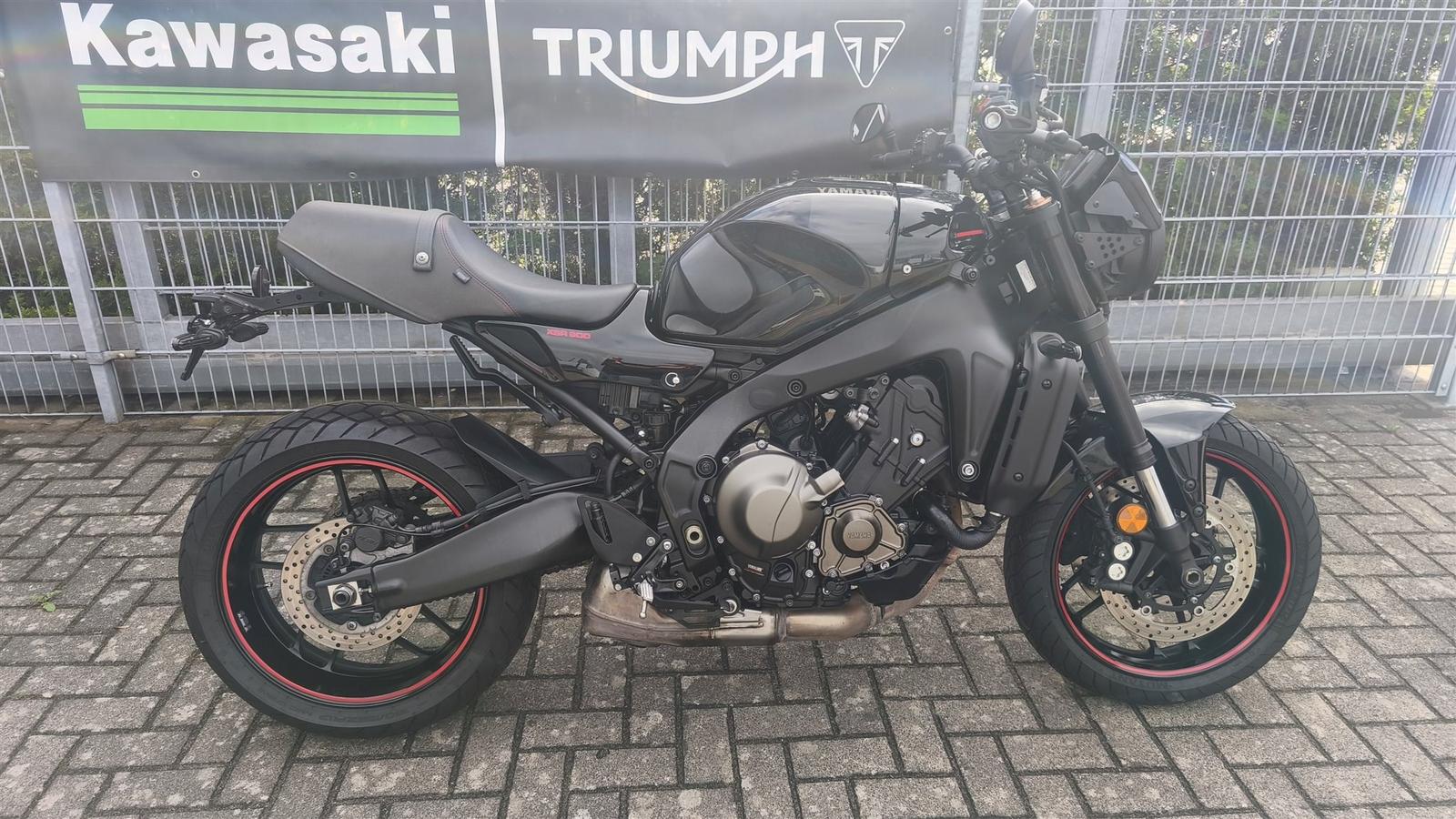 Yamaha XSR900