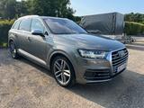 Audi SQ7 4.0 TDI quattro S-Line - AHK - Standh. - Audi SQ7: Privatanbieter