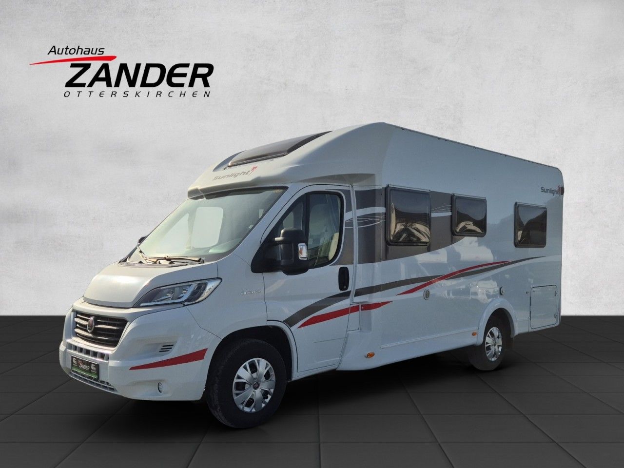 Fahrzeugabbildung Sunlight T 64 AHK TV / SAT - Zahnriemen und Service neu