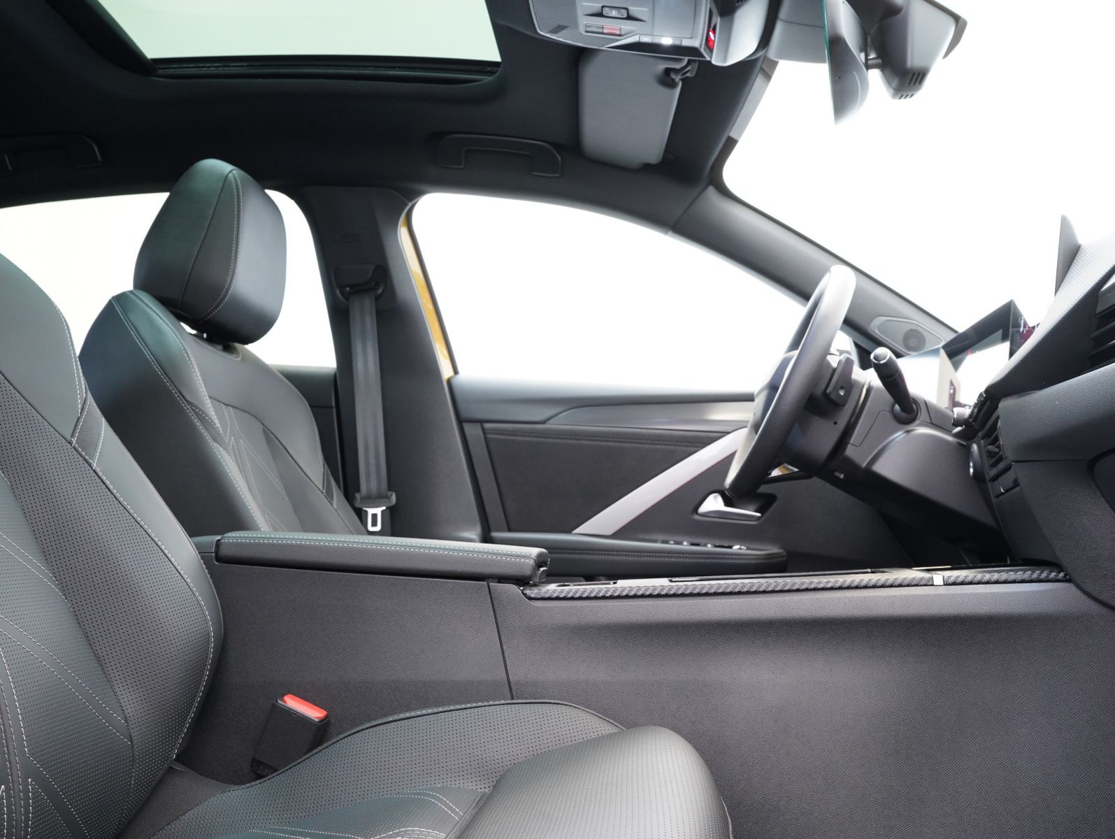 Fahrzeugabbildung Opel Astra L Lim. 5-trg. Ultimate INTELLILUX/PANORAMA