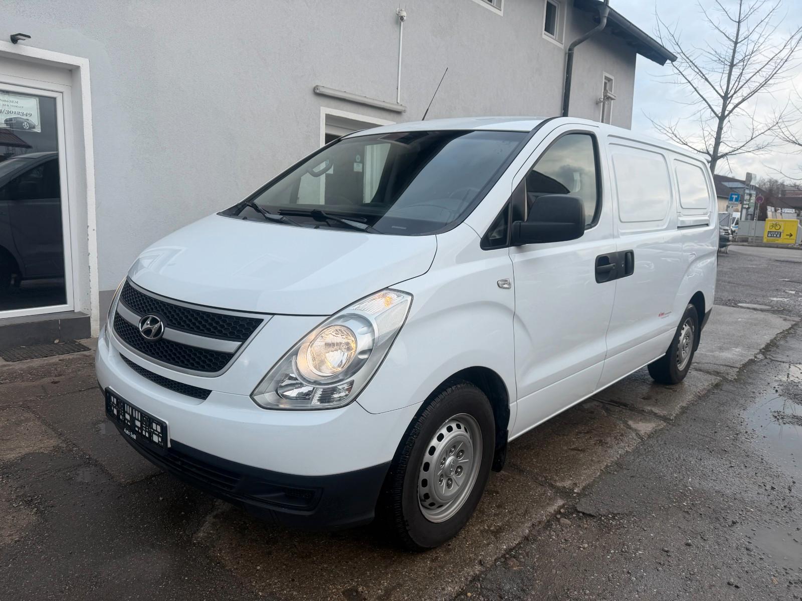 Hyundai H-1