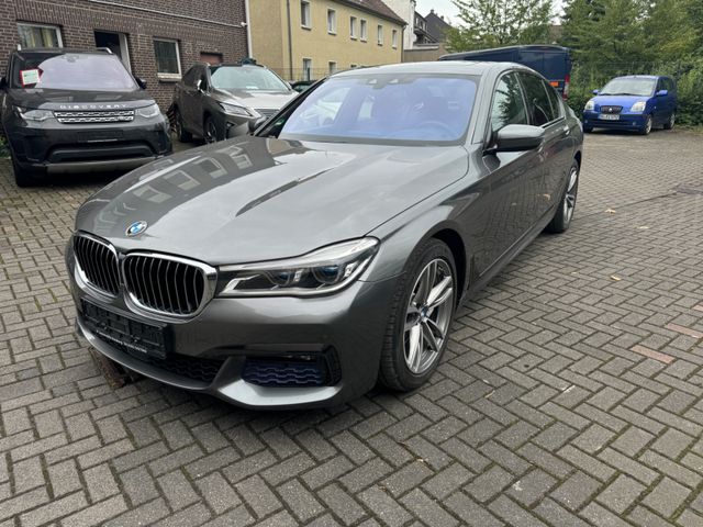 BMW 730 Baureihe 7 Lim 730 d M-Paket