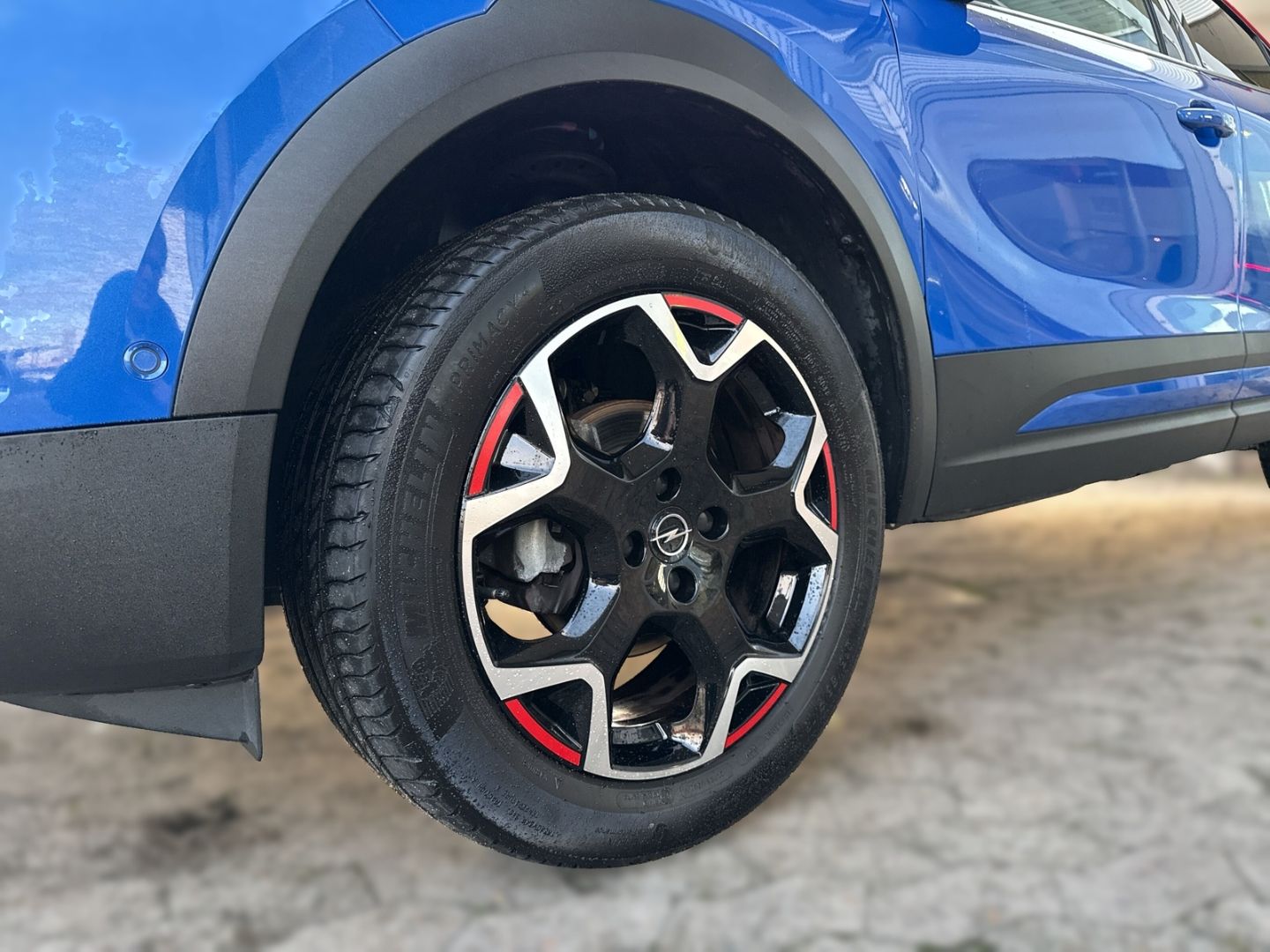 Fahrzeugabbildung Opel Mokka GS Line 1.2 Turbo Navi Digitales Cockpit L