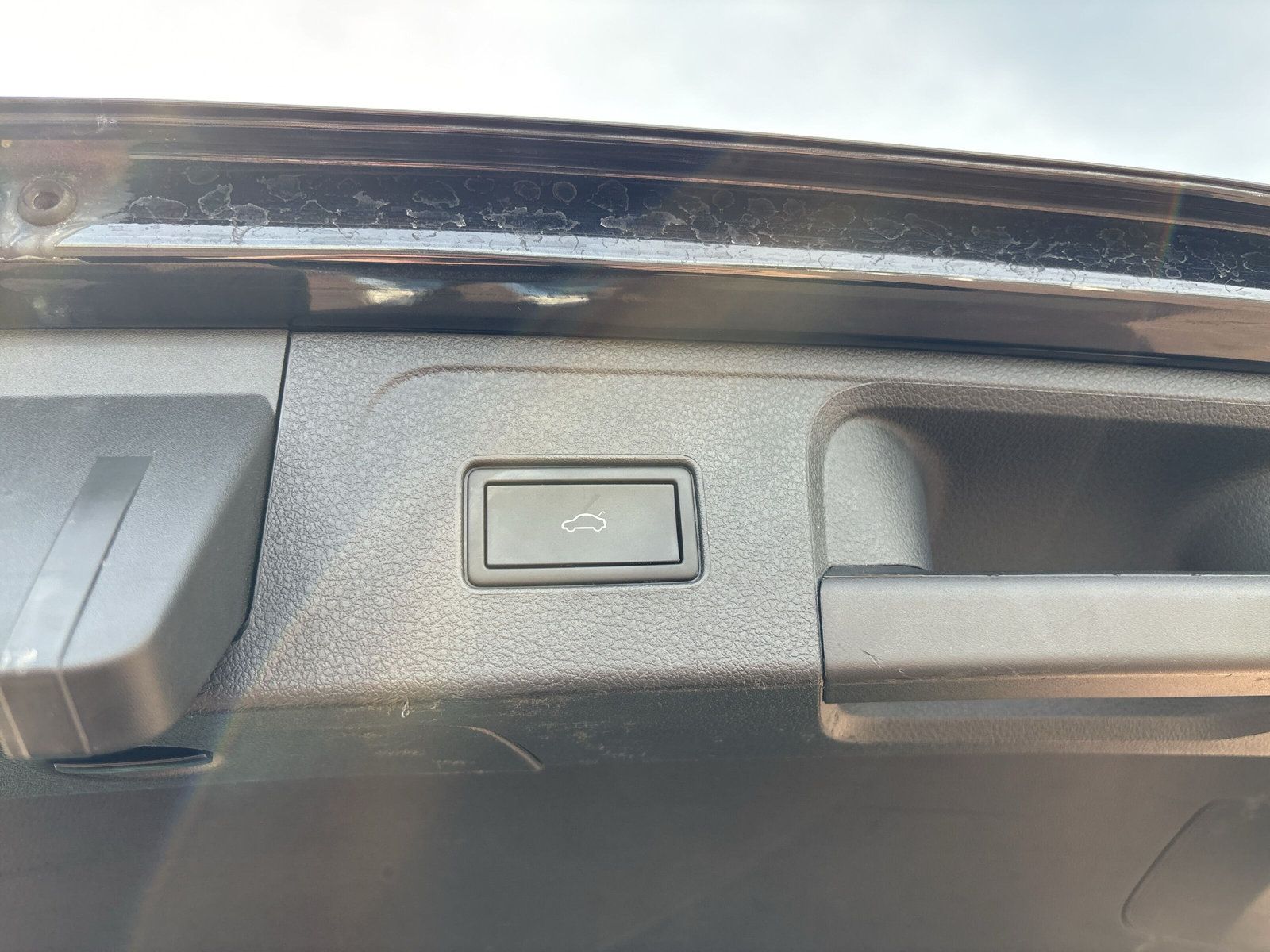 Fahrzeugabbildung Volkswagen Passat Variant Business 2.0 TDI DSG RFK App-Conn