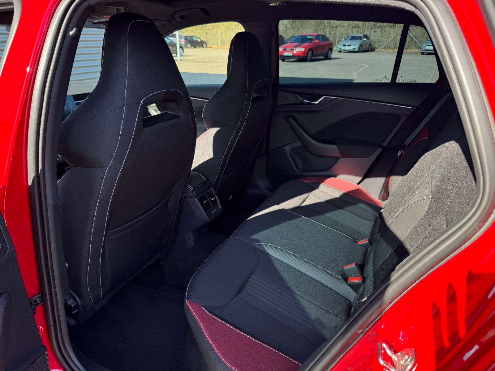 Fahrzeugabbildung SKODA Scala Monte Carlo 1.0 TSI DSG ACC Blind-Spot
