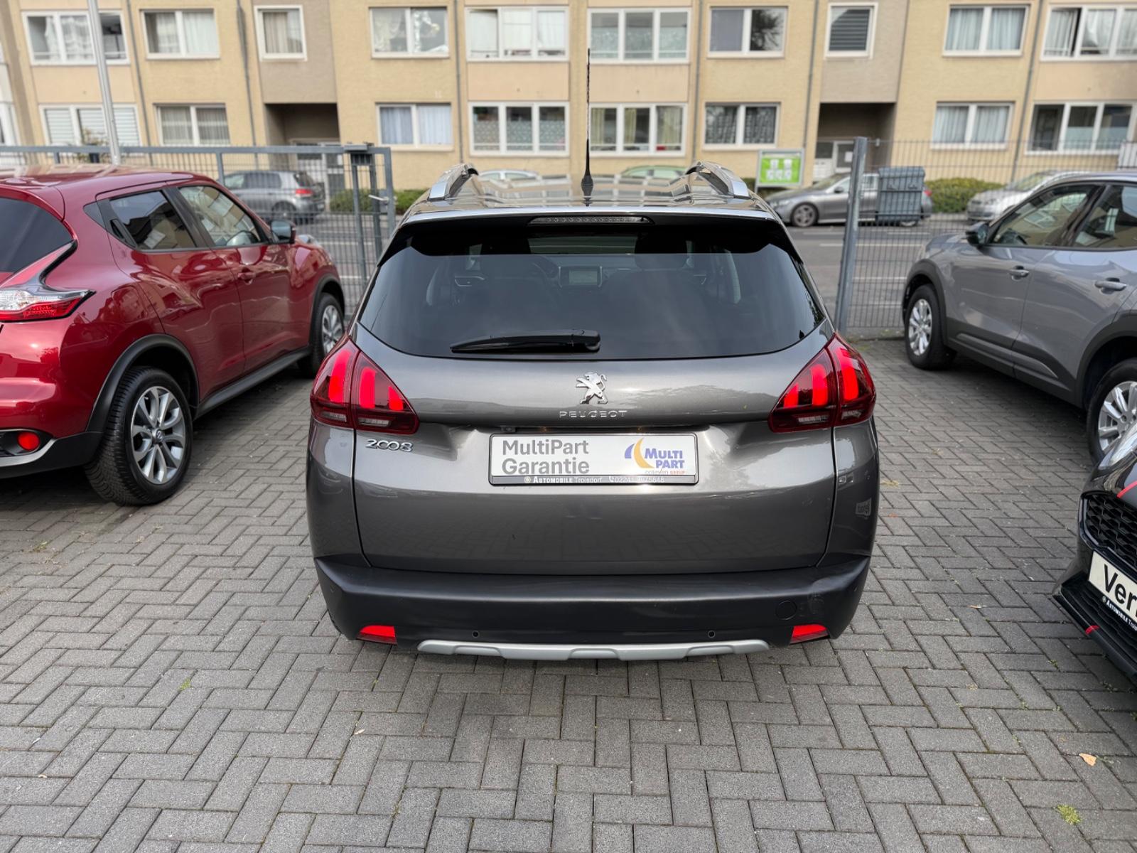 Peugeot 2008 Allure*NAVI*KAM*PDC*TEMPO*PANO*AUTOMATIK