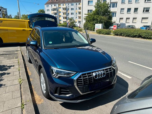 AUDI Audi Q3 Baujahr 2019/07