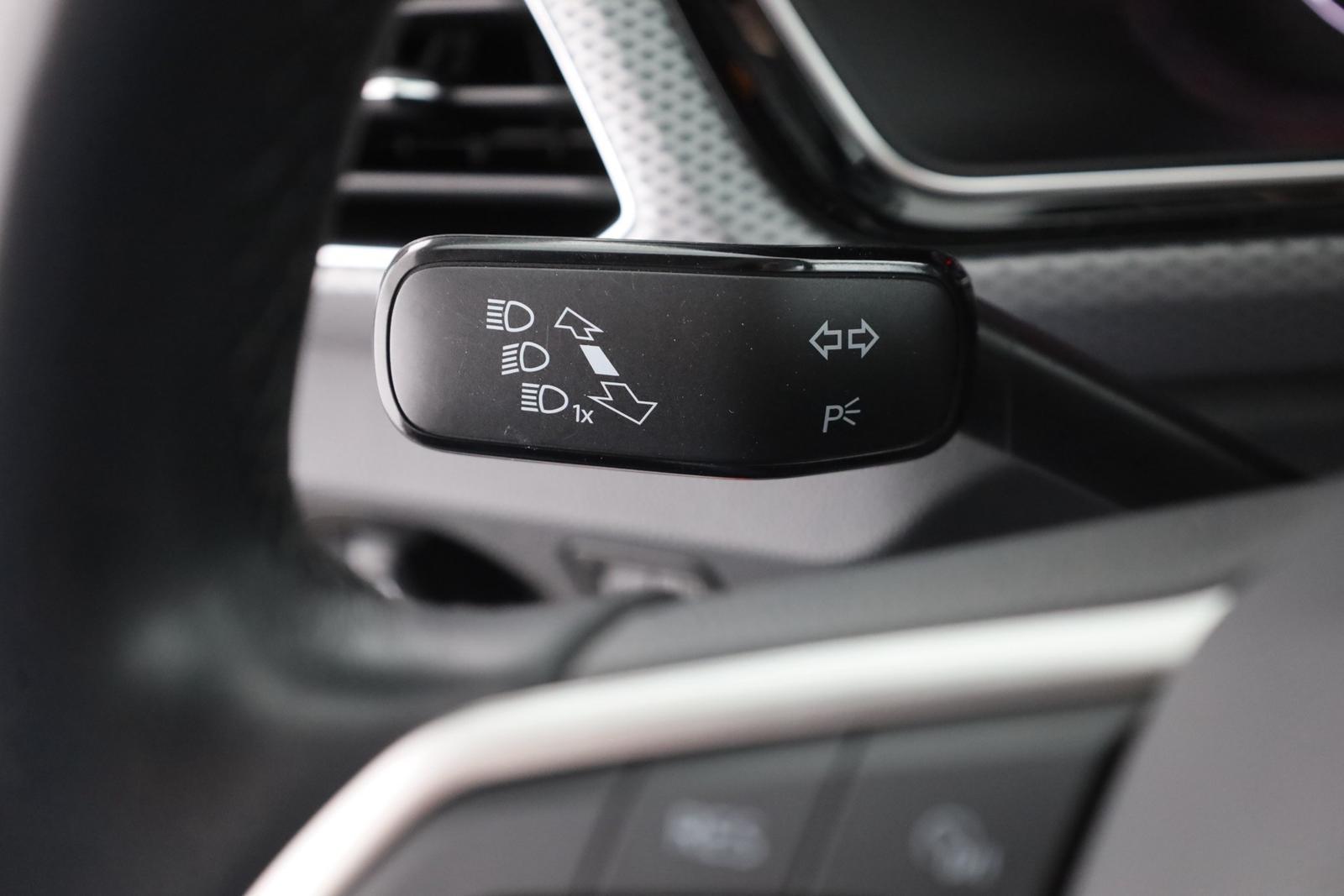 Volkswagen T-Cross 1.0 TSI Active Navi ACC Sitzheizung PDC, миниатюра 19