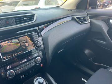 Nissan Qashqai - 10