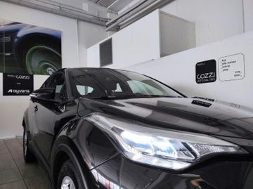 Toyota C-HR - 4
