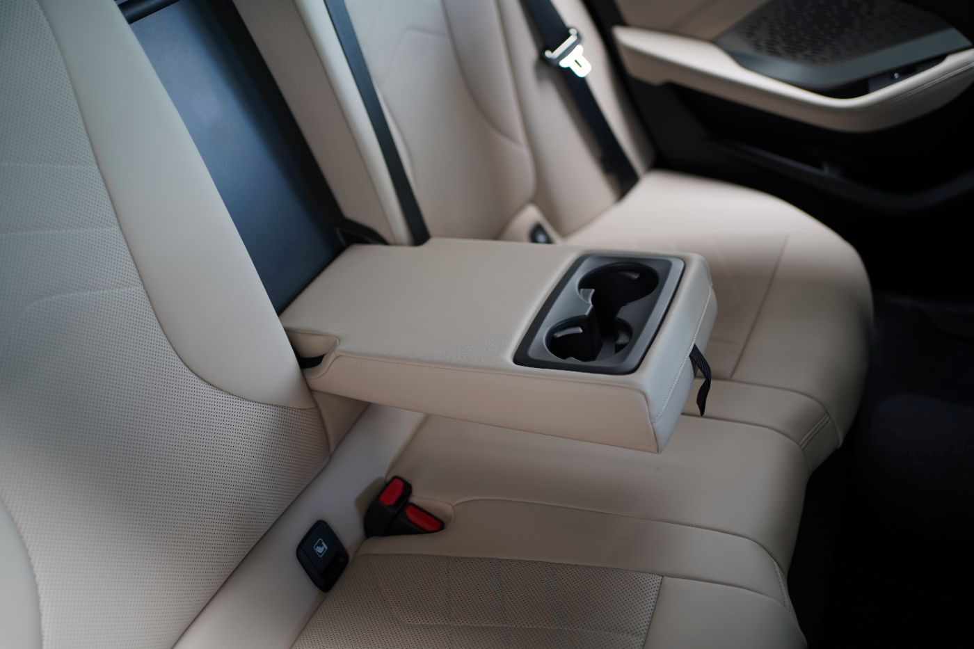 Fahrzeugabbildung BMW 120d +LED+Komfortzugang+DrivingAssist+Aktivsitz+