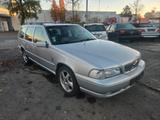 Volvo V70 2.5-10V.   " orig.149'km 1.Hand Tüv/ZR neu" - Volvo Gebrauchtwagen von 2000
