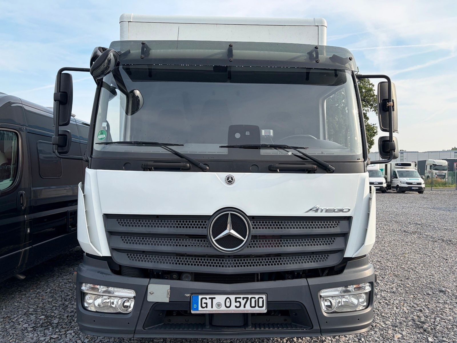 Fahrzeugabbildung Mercedes-Benz Atego 818 L Koffer LBW Klima Automatic