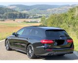 Mercedes-Benz E 43 AMG Mercedes-AMG E 43 4MATIC T Autom. M... - : Auto Mercedes