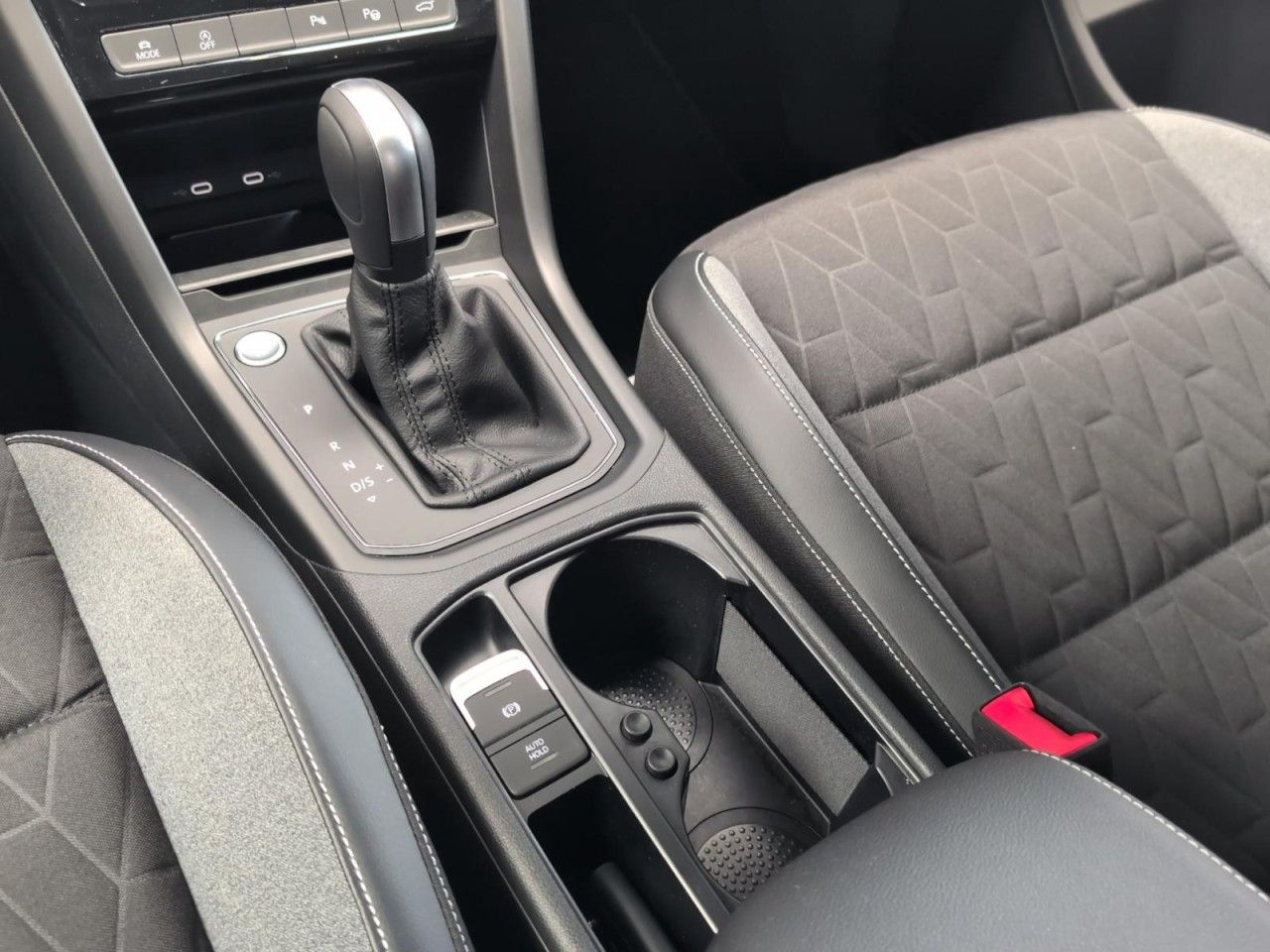 Touran GOAL 1.5 TSI DSG Klima Navi Einparkhilfe