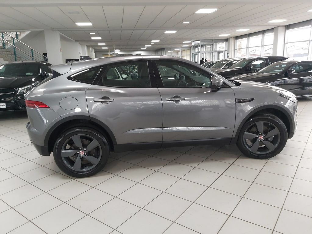Jaguar E-Pace E-PACE AWD S PANO LEDER TOTW NETTO 23.200