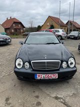 Mercedes-Benz CLK 320 ELEGANCE - Mercedes-Benz CLK 320 aus 2000