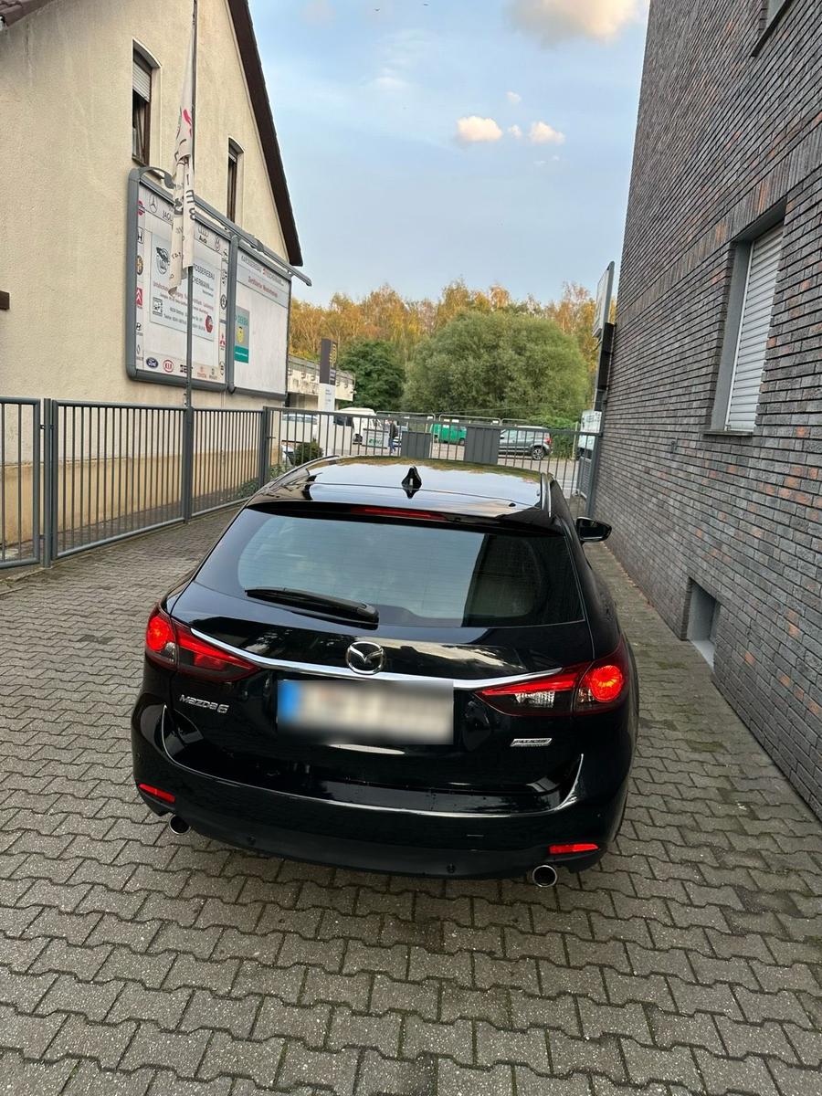 Mazda 2 2014 — rear view