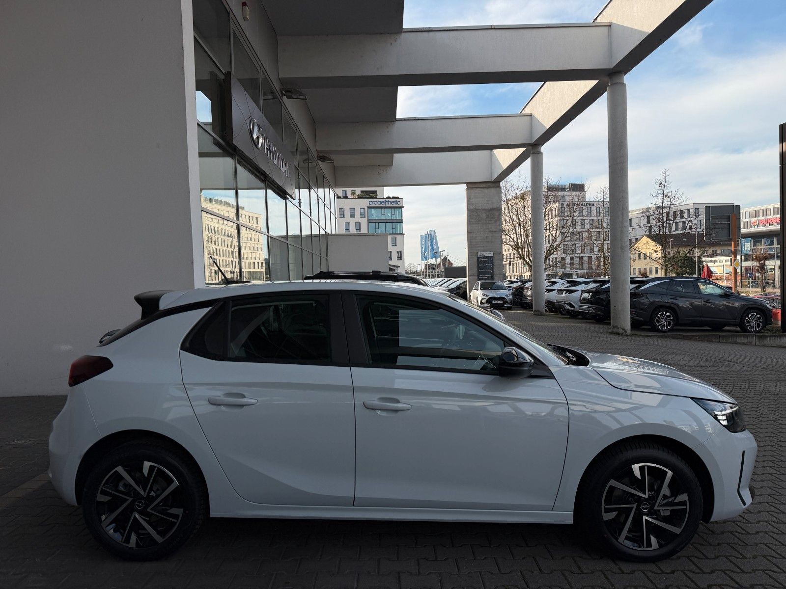 Fahrzeugabbildung Opel Corsa F Edition 110PS Hybrid Automatik/LED!
