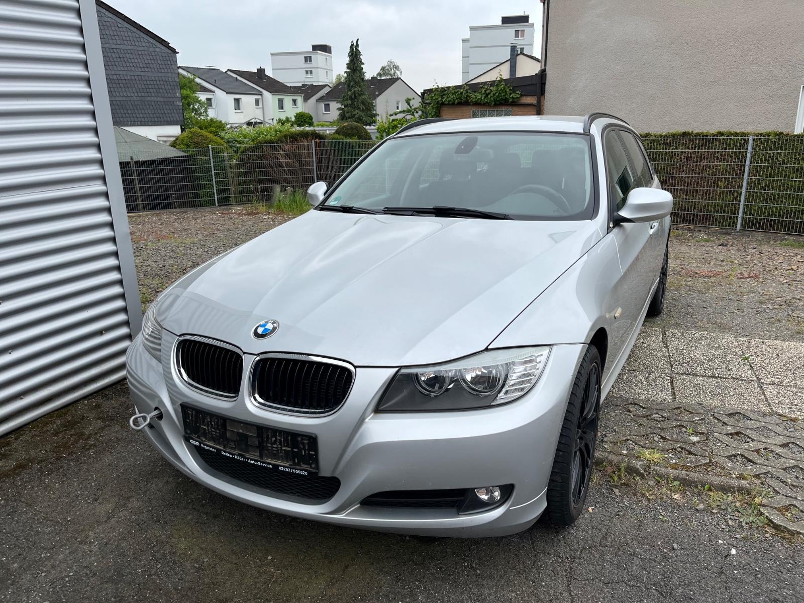 BMW 318i Touring E91 18Zoll *MOTORSCHADEN*