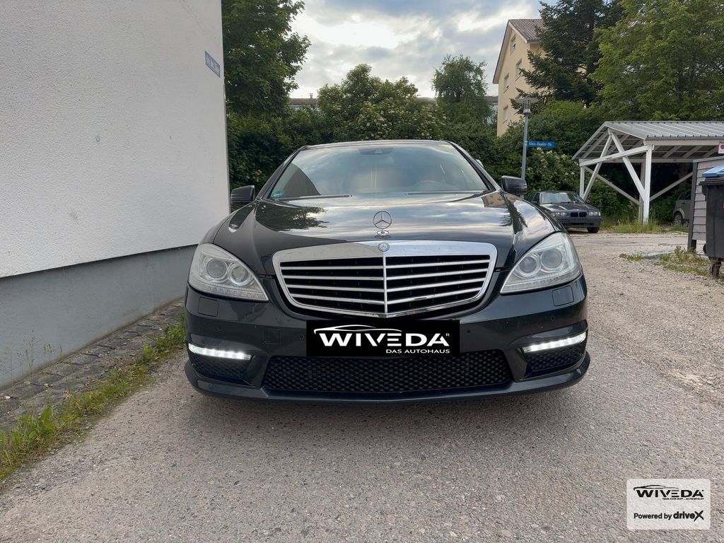 MERCEDES-BENZ S 550