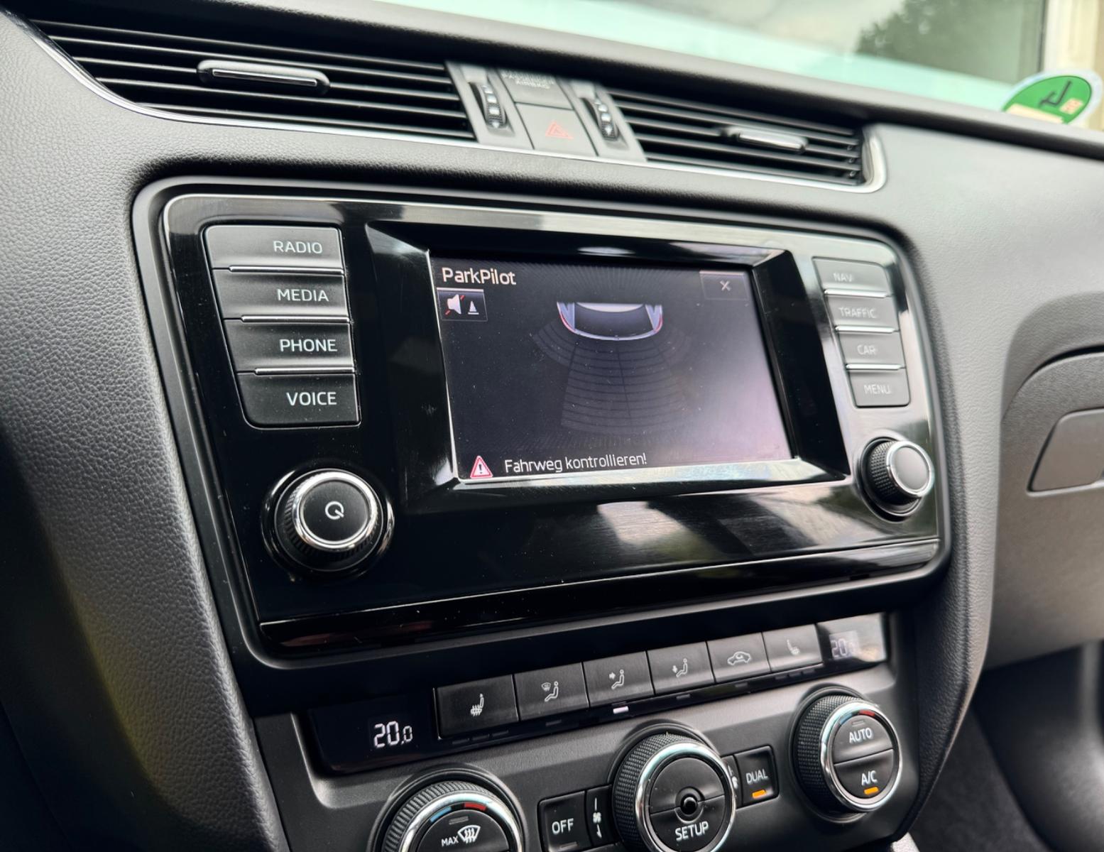 Skoda Octavia Combi RS 2.0 TDI 184 ch – DSG – GPS – Xénon